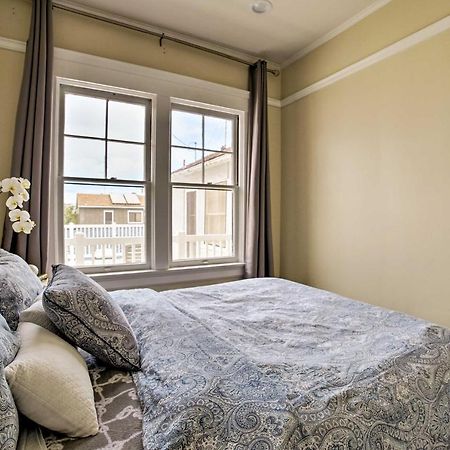 Charming Renovated Avalon Townhome, Walk To Beach! Kültér fotó
